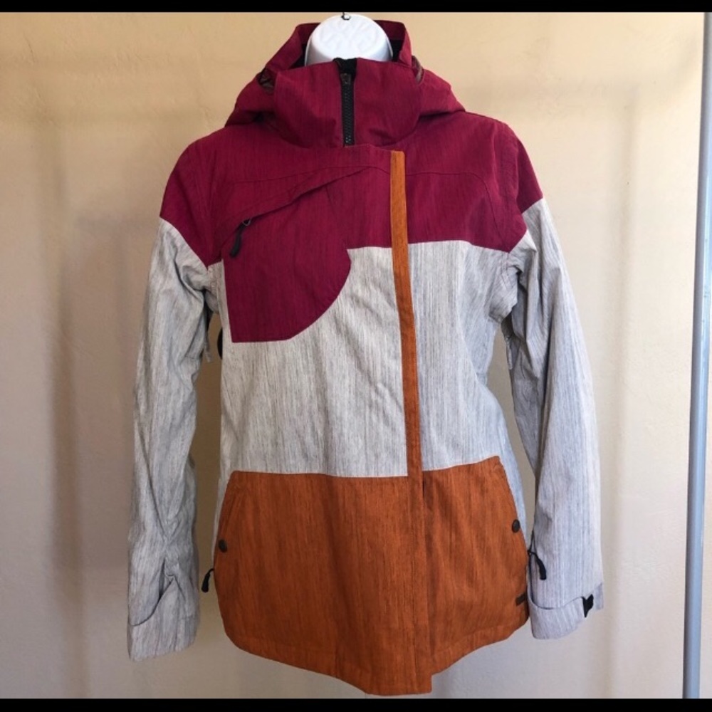 Liquid Freerider Snowboard/Ski Jacket- Like New!